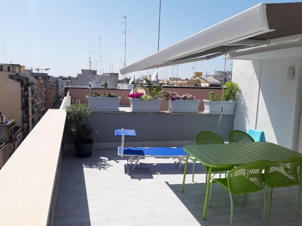Attico Con Terrazza A Bari Leilighet Eksteriør bilde