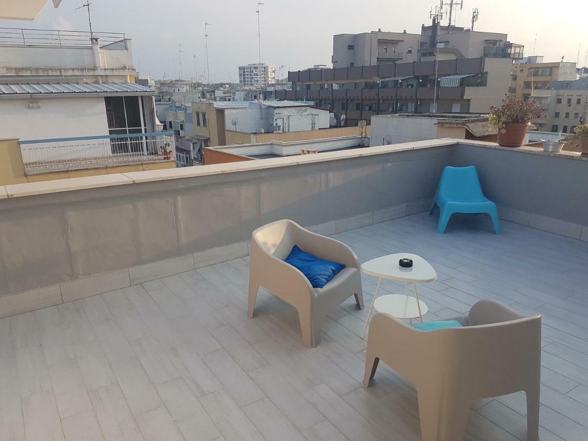 Attico Con Terrazza A Bari Leilighet Eksteriør bilde