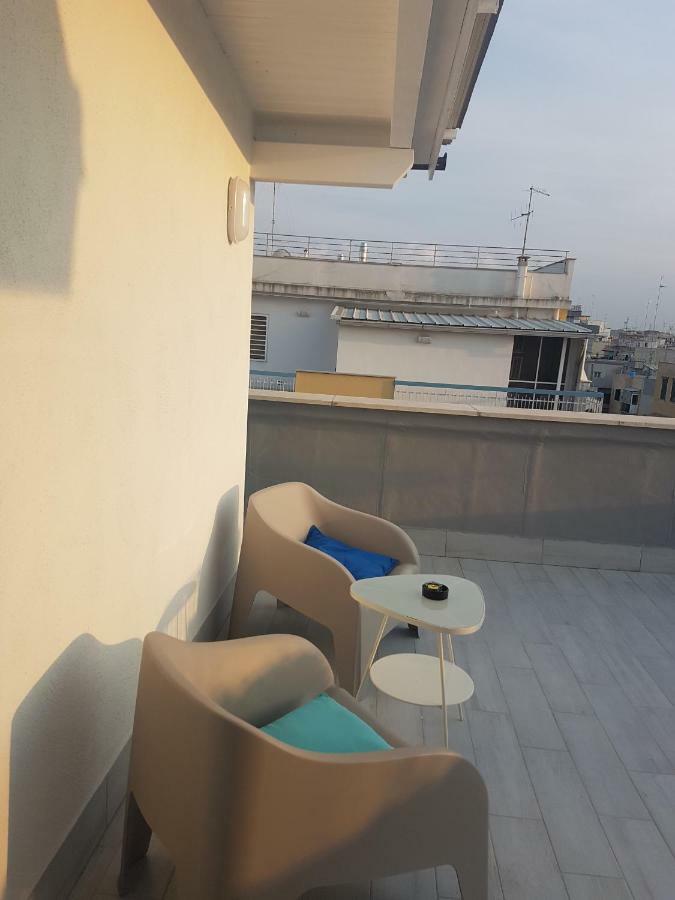 Attico Con Terrazza A Bari Leilighet Eksteriør bilde